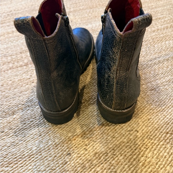 Bed Stu Ankle Boots Women’s Size 11 - Distressed Leather Boots with Vibram Sole - Picture 4 of 8